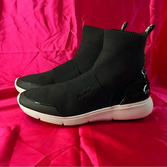Michael Kors Black hi top ,and White sneakers 7.5 - Picture 5 of 11